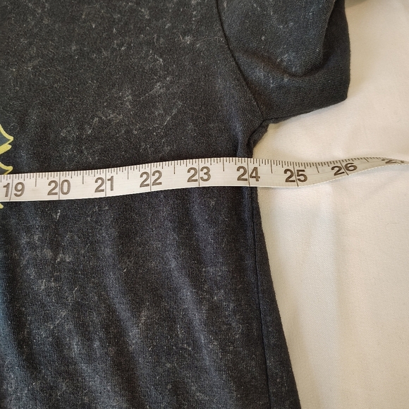 Black Graphic Tee grunge 90s y2k angel barbwire mens LG - Picture 8 of 9